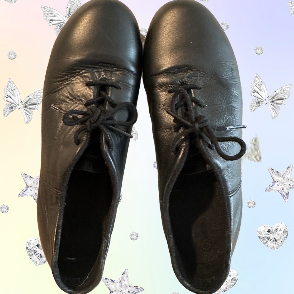 Capezio Cadence Tap Shoes, Women’s Size 7.5M.